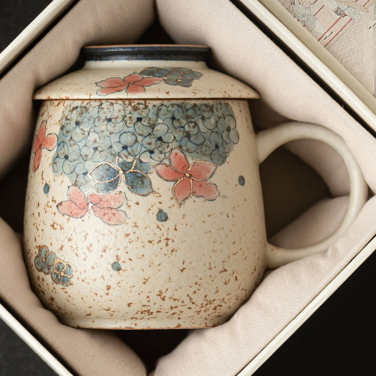 Blue & White Firestone Red Gold-Trimmed Hand-Painted Hydrangea Ceramic Tea Mug