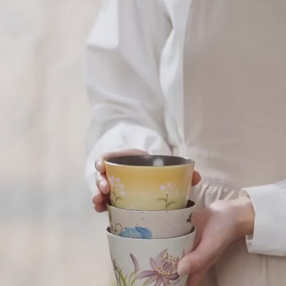 Vintage Oriental Floral Ceramic Coffee Mug, Jingdezhen Hand-Painted Coarse Stoneware Tea Cup, 180ml/6.1 fl oz Handleless Pottery with Dark Chocolate Interior, 4 Retro Flower Designs, Gift for Coffee Lovers